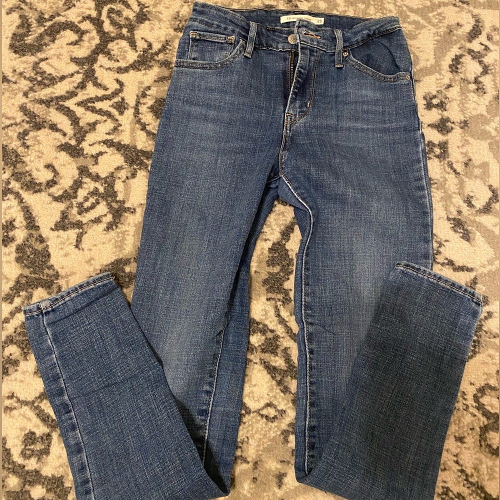 Levi’s High Rise Skinny Jeans